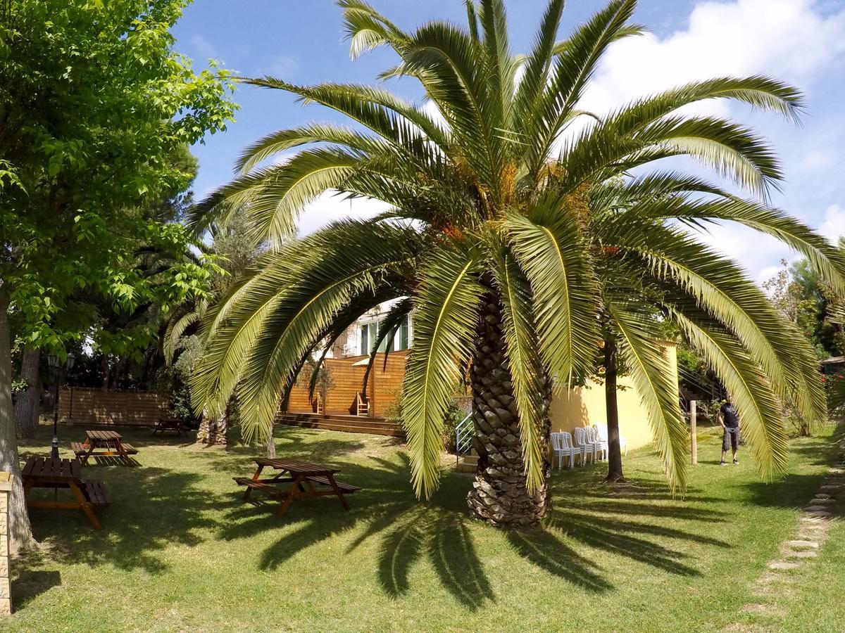 Residence Les Caraibes Сериньян Экстерьер фото